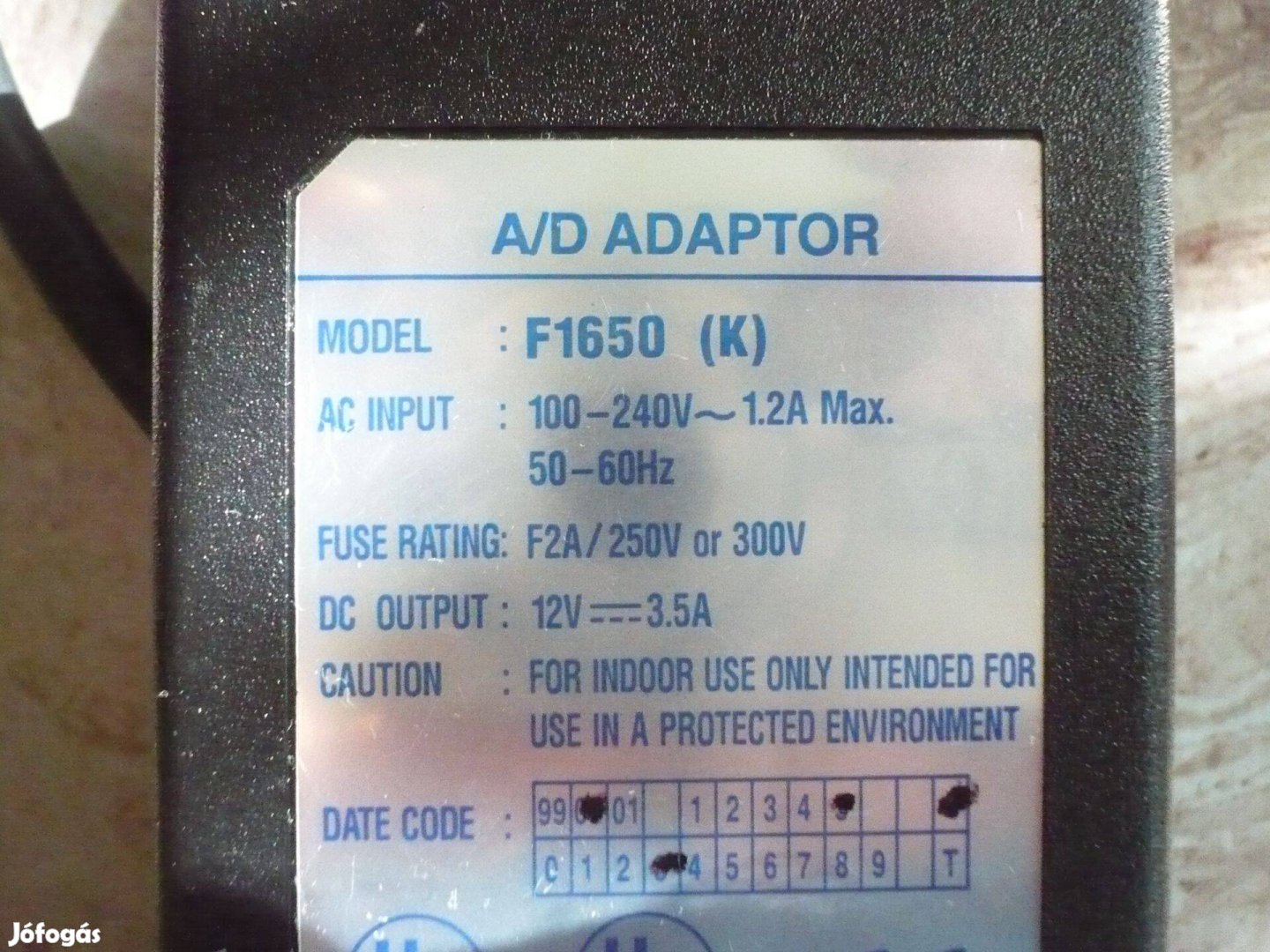 Töltő F1650K 12V 3.5A