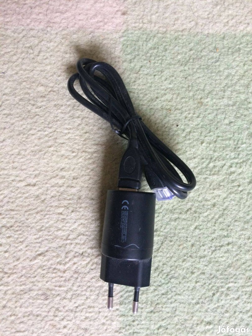 Töltő adapter 220V USB