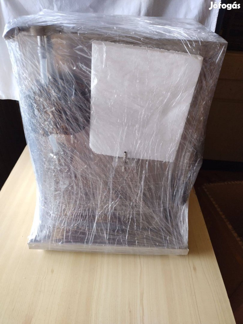 Töltő gép körömlakk, zselé szerű anyag töltéséhez