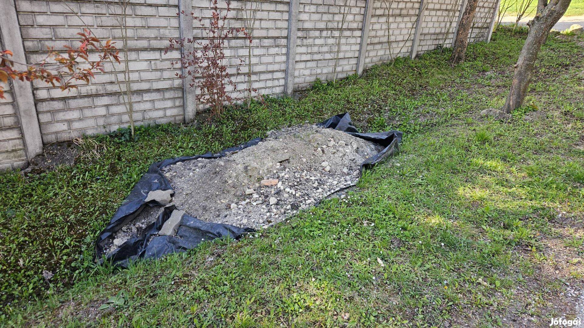Töltőföld Ingyen Elvihető