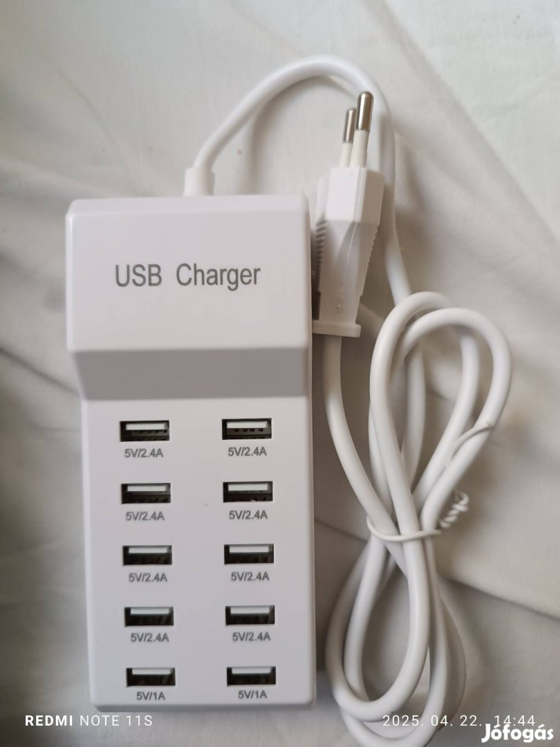 Töltőközpont 10 port 50 w