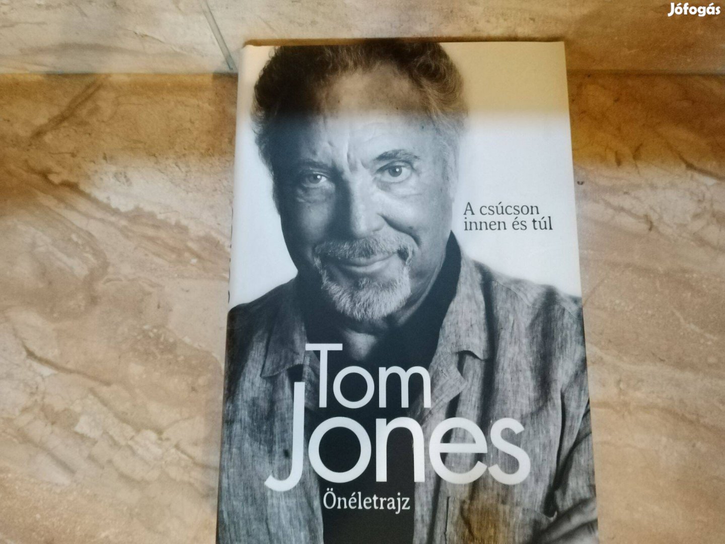 Tom Jones önéletrajz