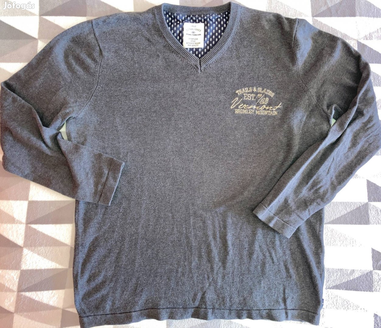 Tom Tailor L-es v-nyakú vékonyabb pamut ffi pulóver