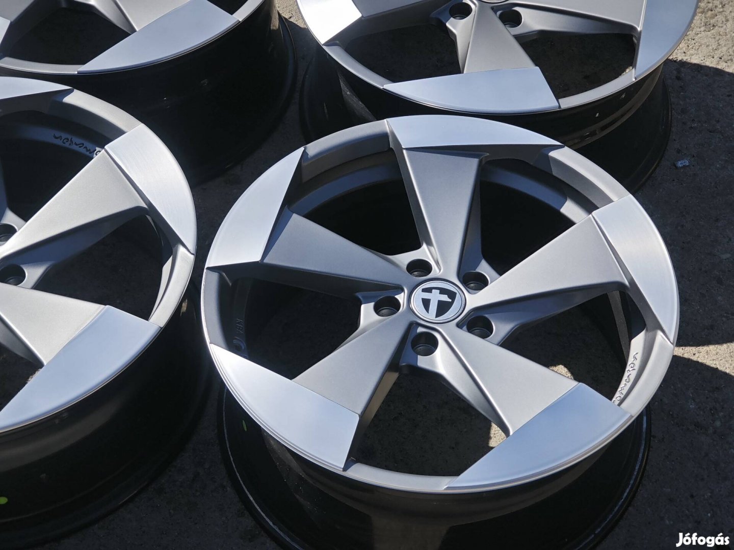 Tomason  19 coll 5x112