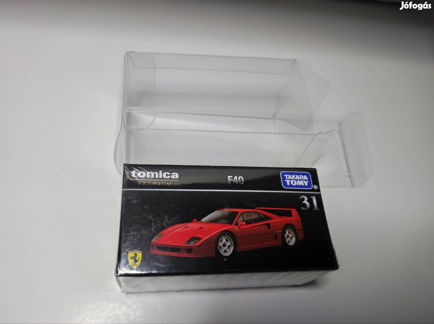 Tomica Ferrari F40