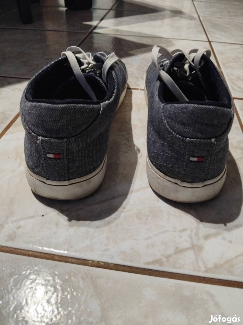 Tomm Hilfiger férfi cipő