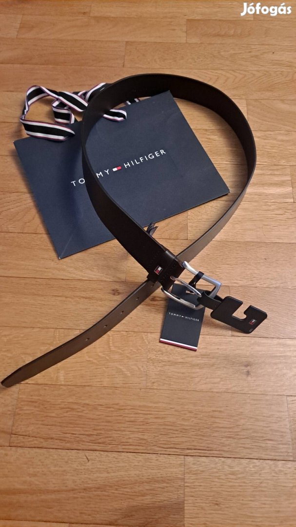 Tommy Hilfiger 100cm-es öv