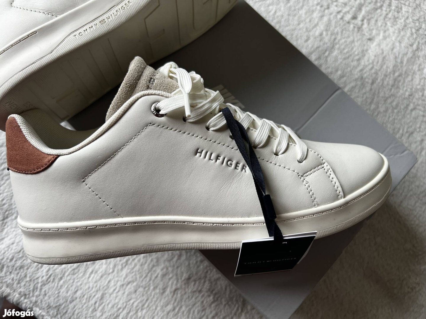 Tommy Hilfiger Court sportcipő 41