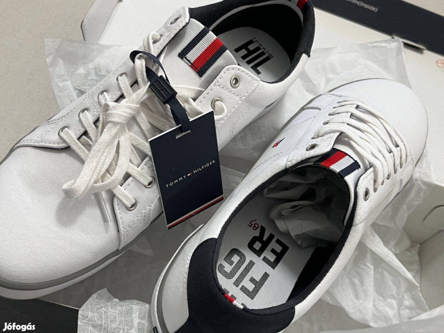 Tommy Hilfiger Rövid szárú sportcipők 'Harlow' fehér -teniszcipő - új