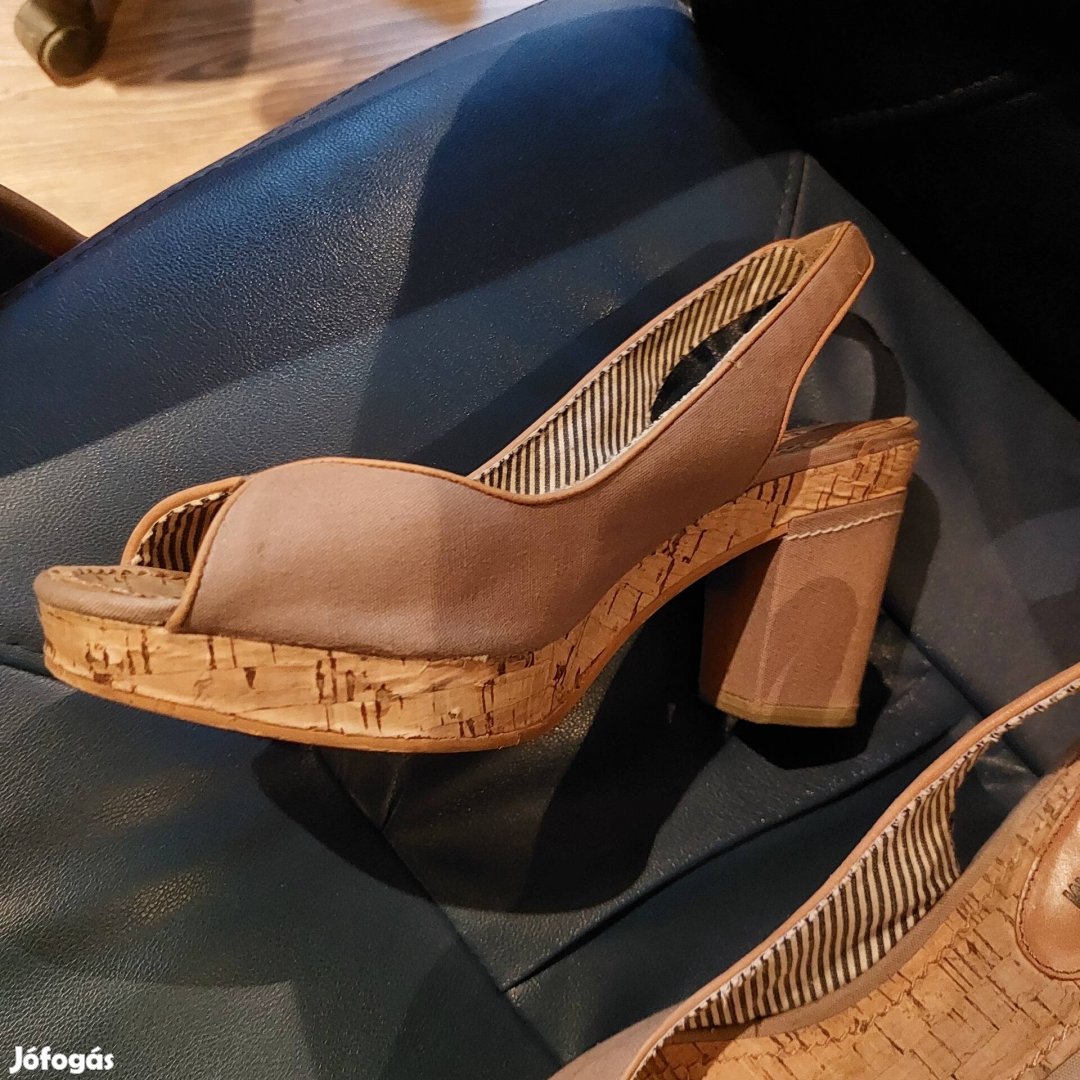 Tommy Hilfiger Szandál 40