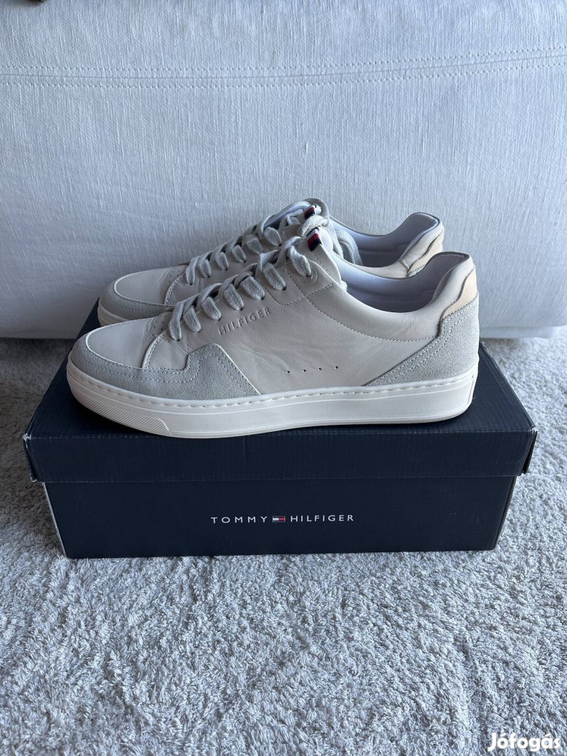 Tommy Hilfiger TH Lea FM0FM04138 férfi cipő (41)