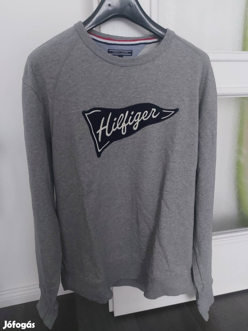 Tommy Hilfiger XXL pulóver 