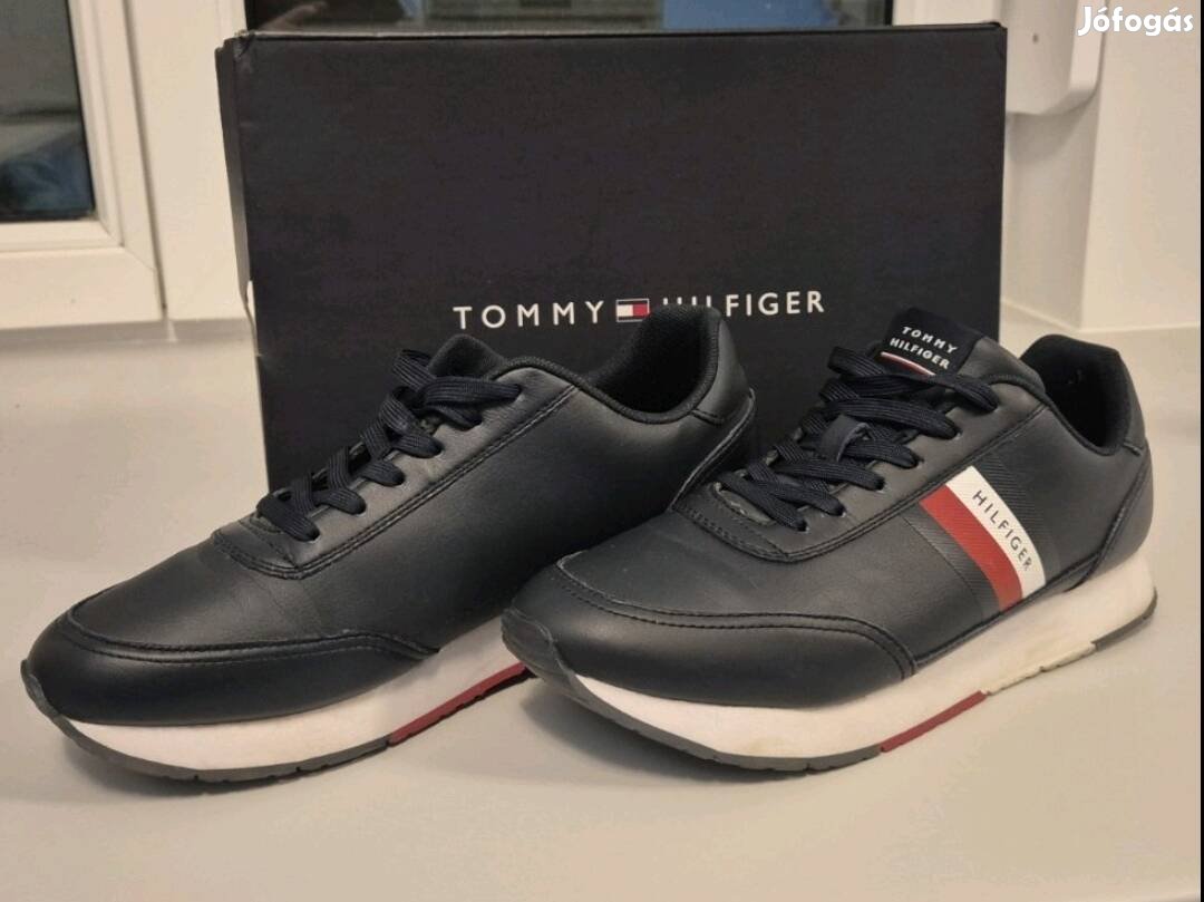 Tommy Hilfiger cipő