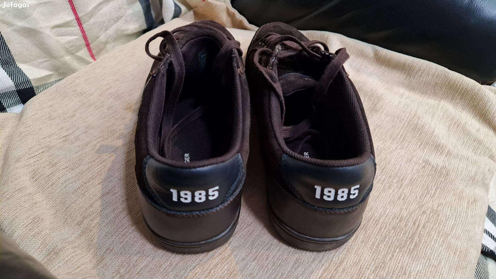Tommy Hilfiger cipő (46) eladó!