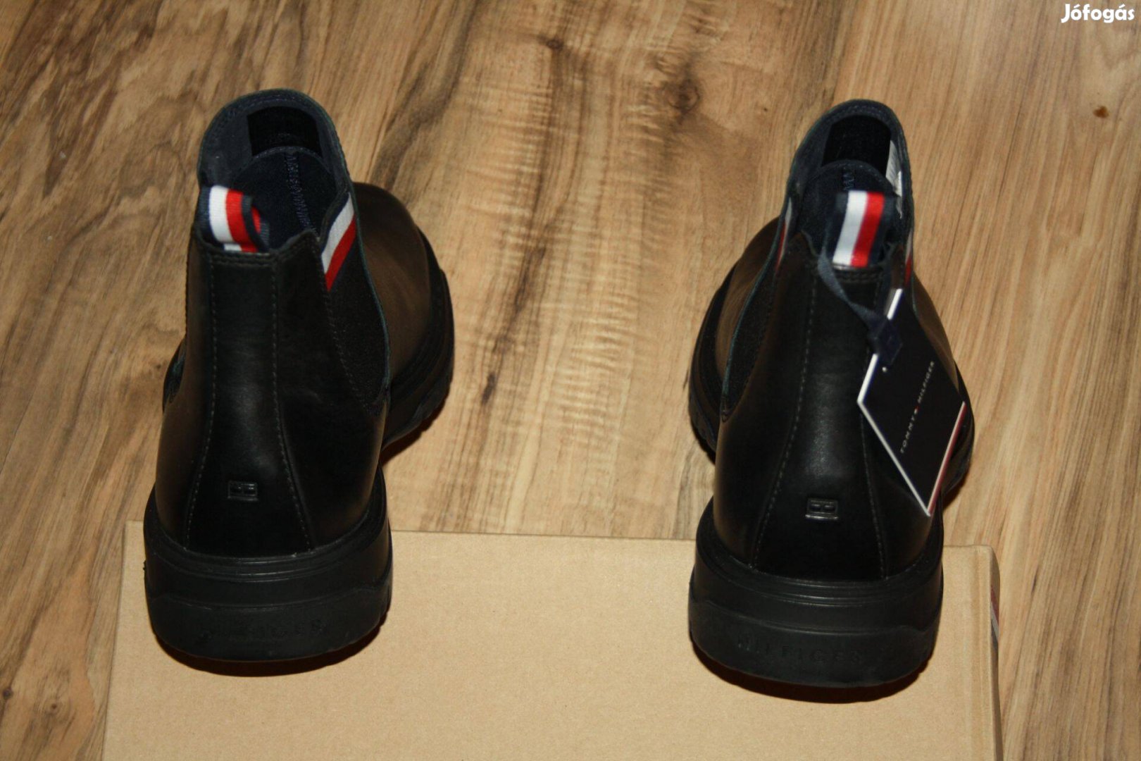 Tommy Hilfiger csizma cipő 42 es !eredeti új Ritka Bőr