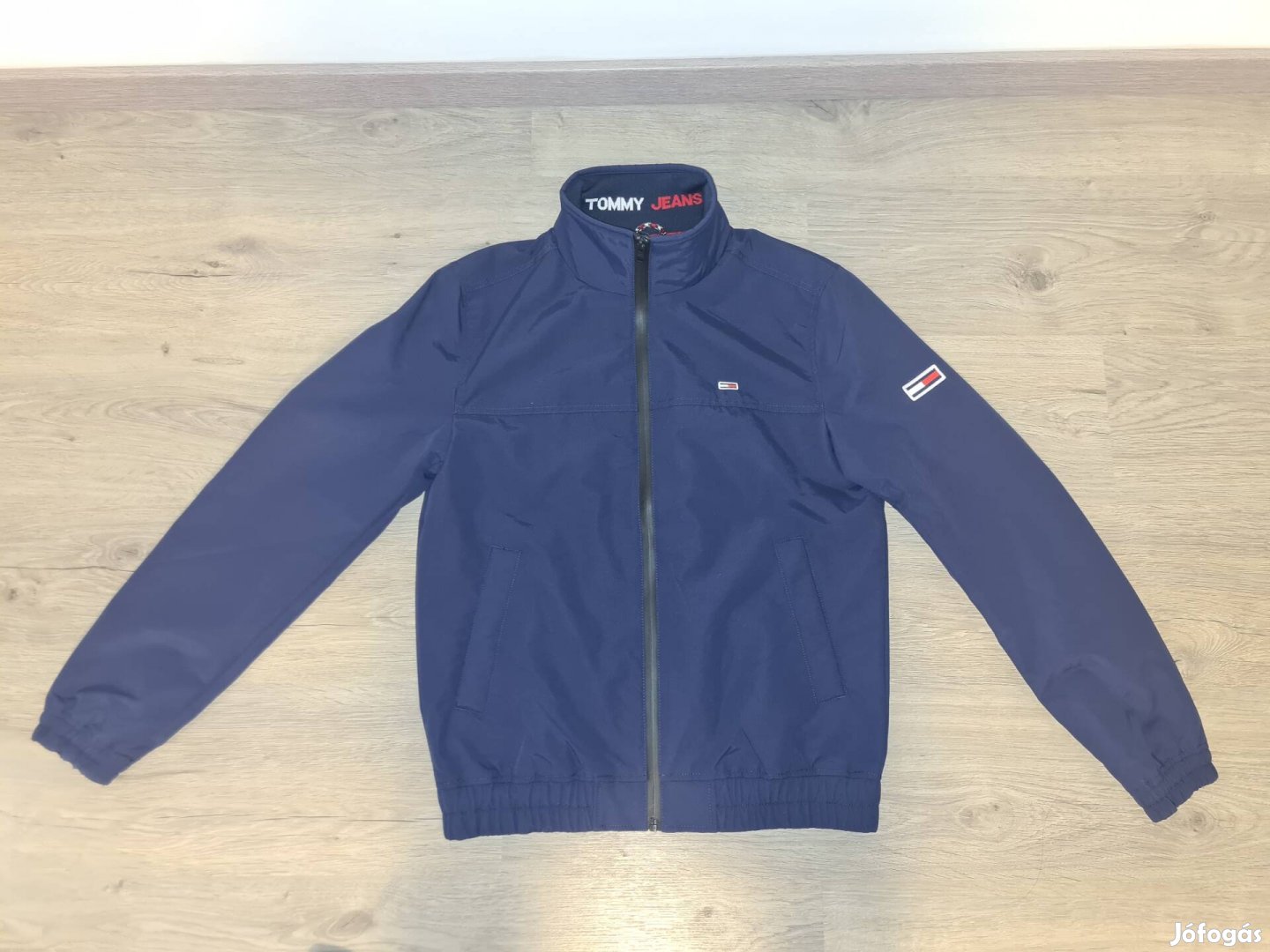 Tommy Hilfiger férfi bomber dzseki (S) Új