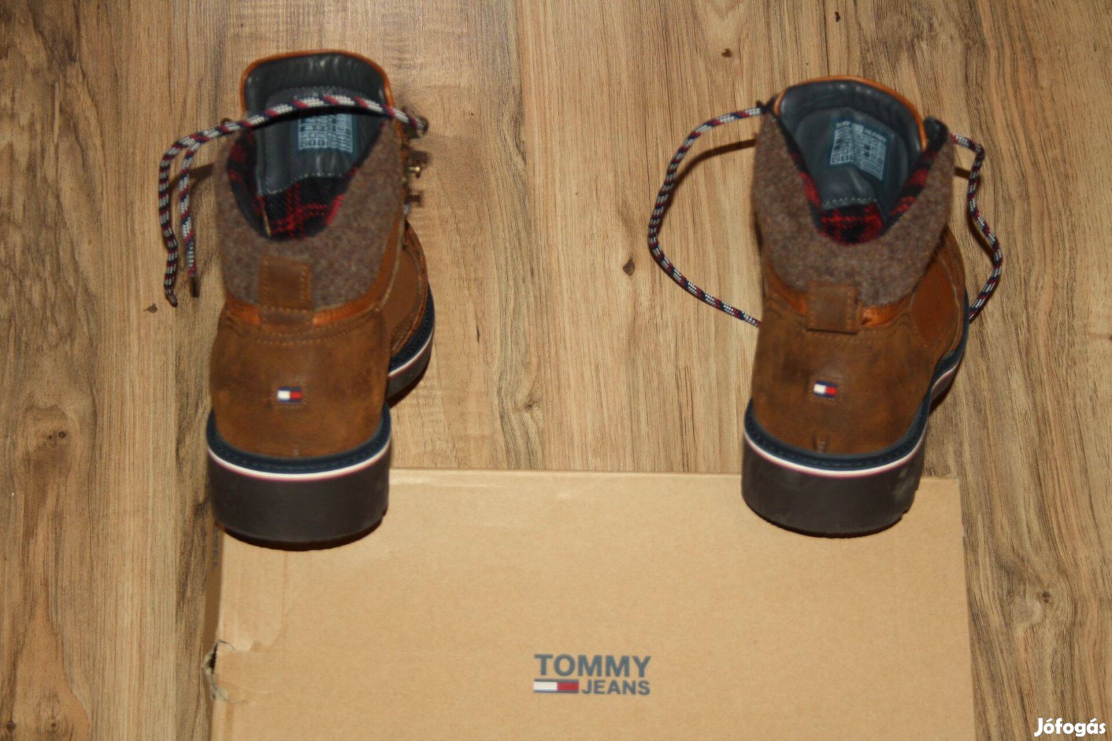 Tommy Hilfiger férfi cipő /eredeti /44-s új Gyönyörű szép !!Bőr