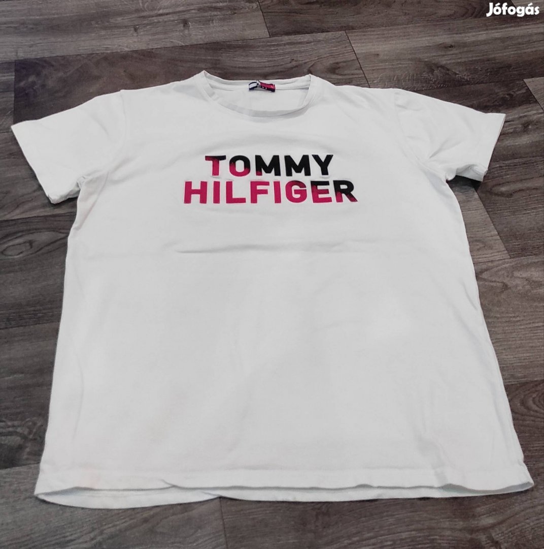 Tommy Hilfiger férfi póló. L 