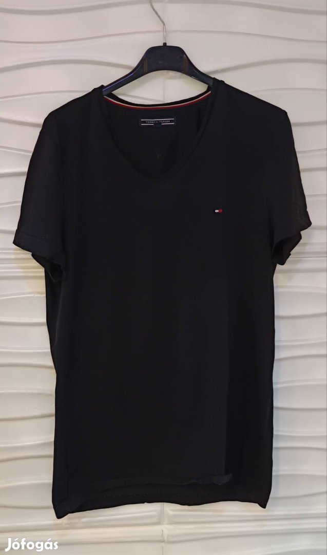 Tommy Hilfiger férfi póló. M 