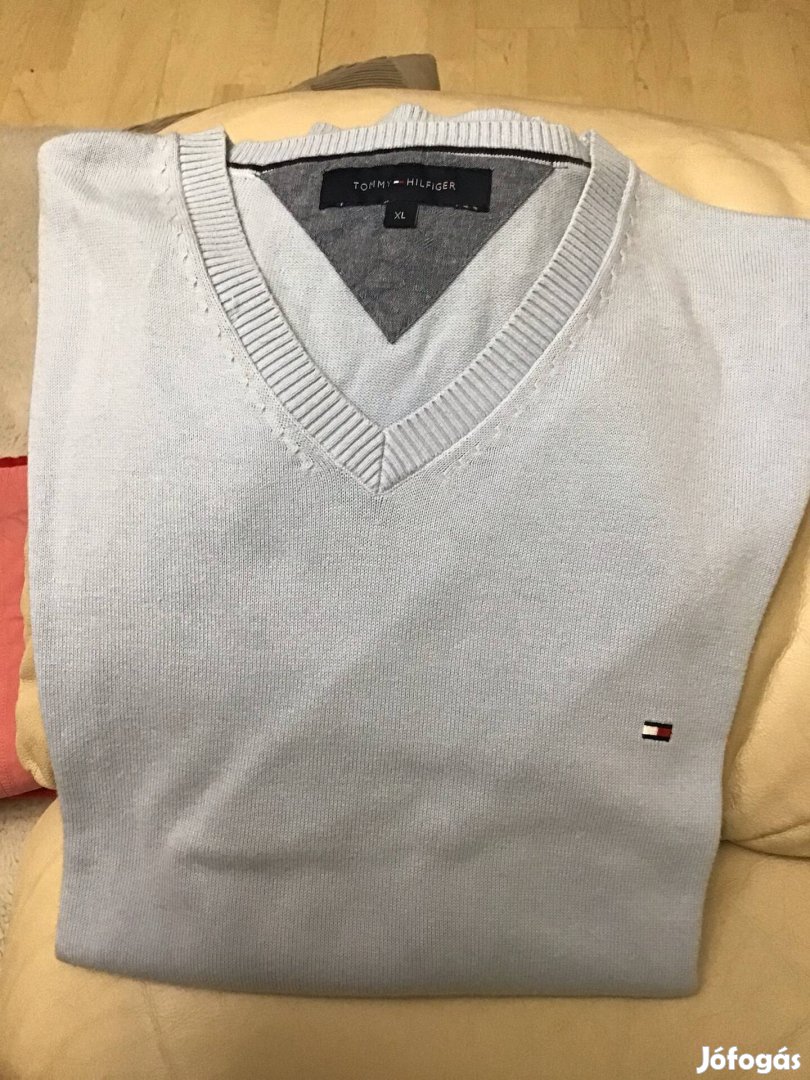 Tommy Hilfiger férfi pulover