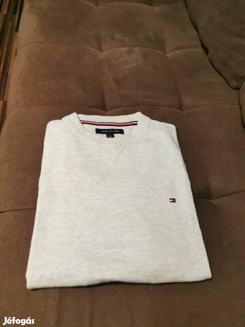 Tommy Hilfiger férfi pulóver (S) 