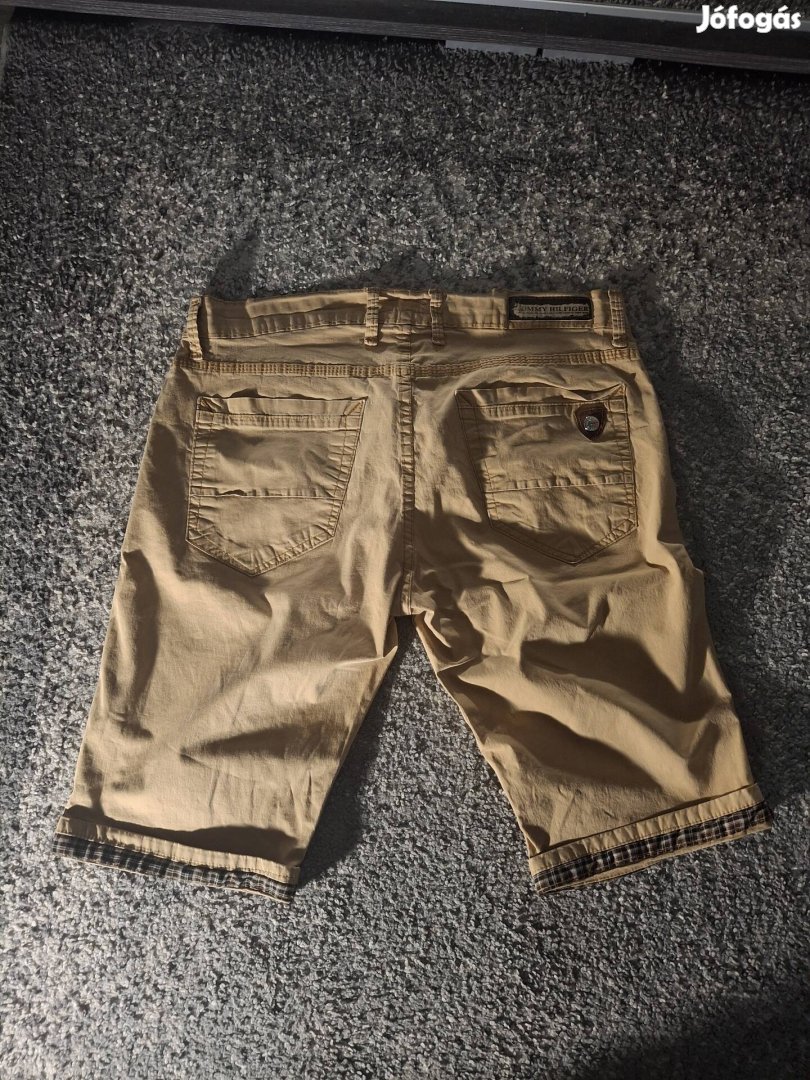 Tommy Hilfiger férfi rövidnadrágok