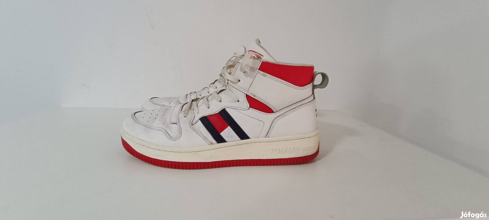 Tommy Hilfiger férfi sportcipő eur44 méret 