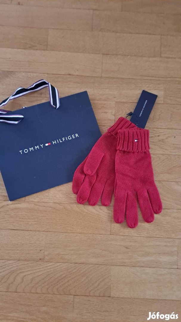 Tommy Hilfiger kesztyű