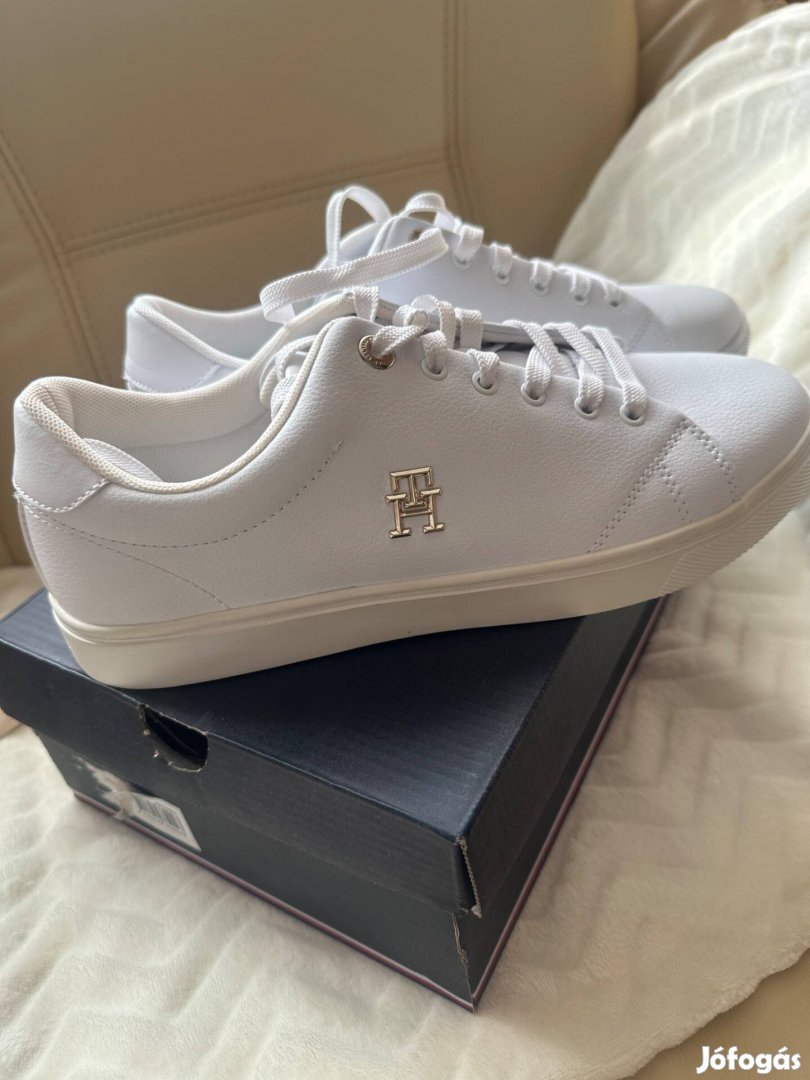 Tommy Hilfiger női cipő