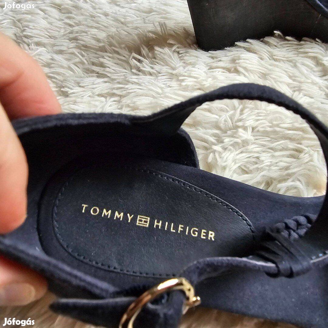 Tommy Hilfiger nöi szandál új cimkés eredeti 39 es méret