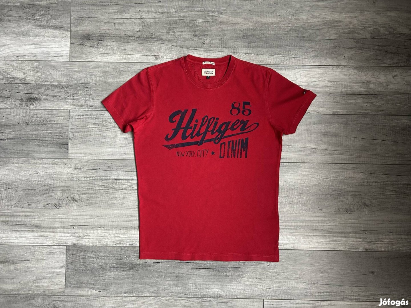 Tommy Hilfiger piros póló