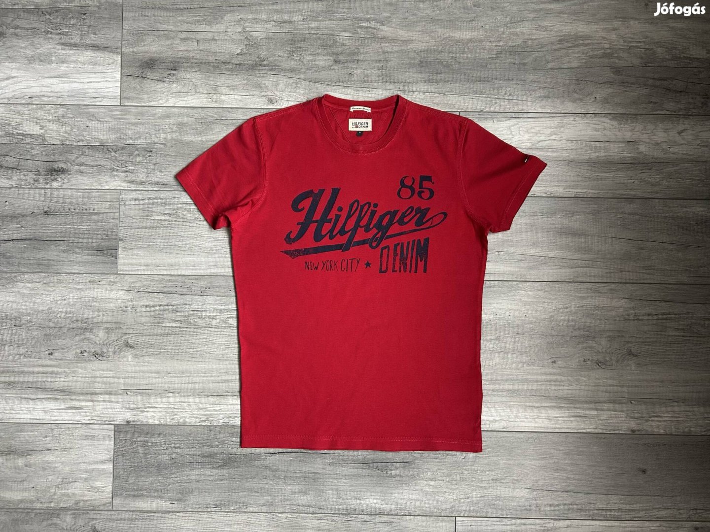 Tommy Hilfiger piros póló