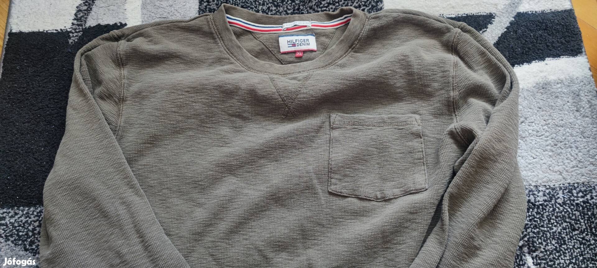 Tommy Hilfiger pulóver