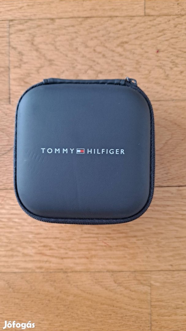 Tommy Hilfiger tok