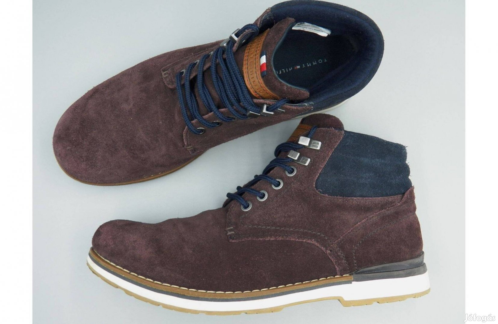 Tommy Hilfiger velúrbőr bakancs, 42 / 42,5