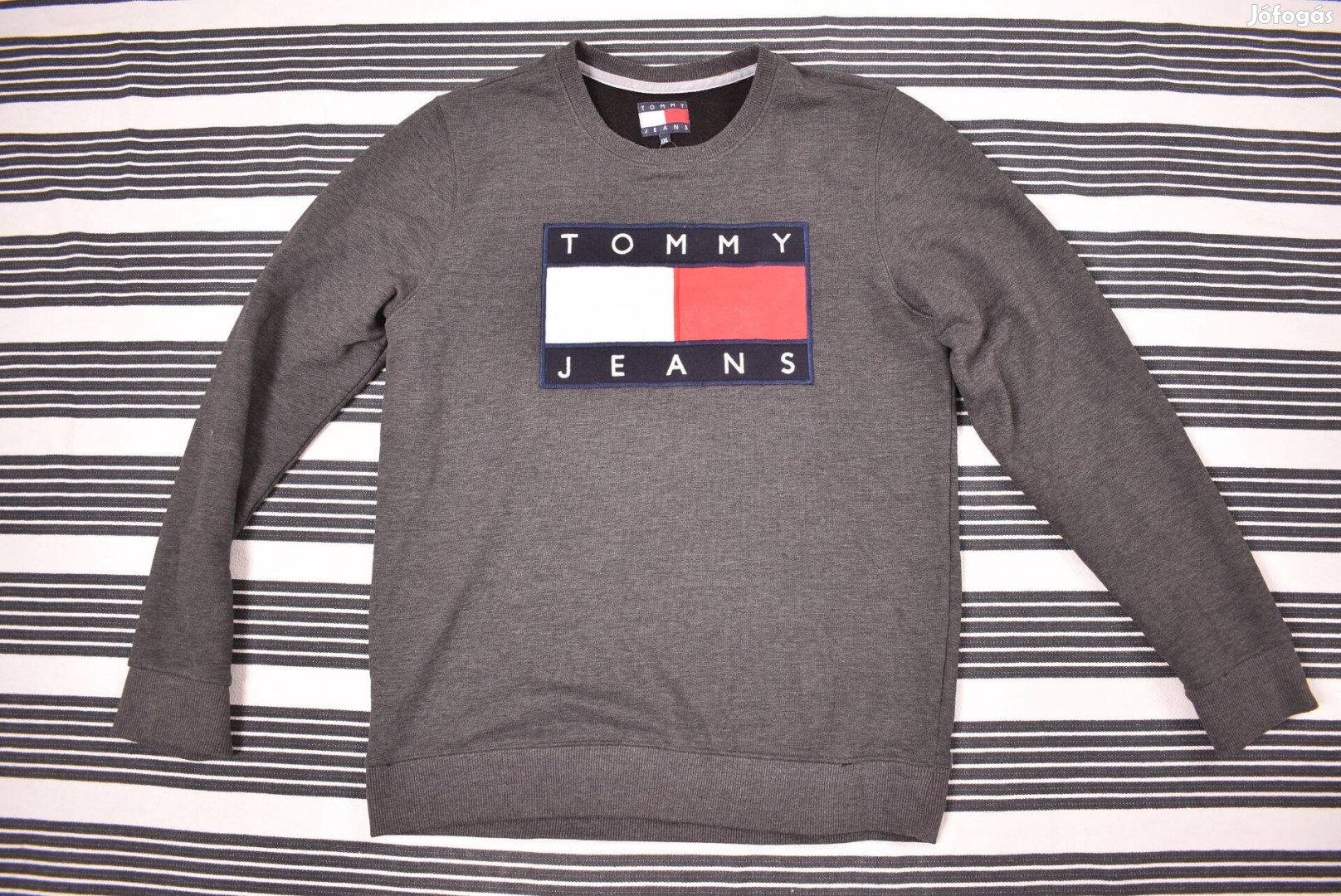 Tommy Jeans pulóver 3087