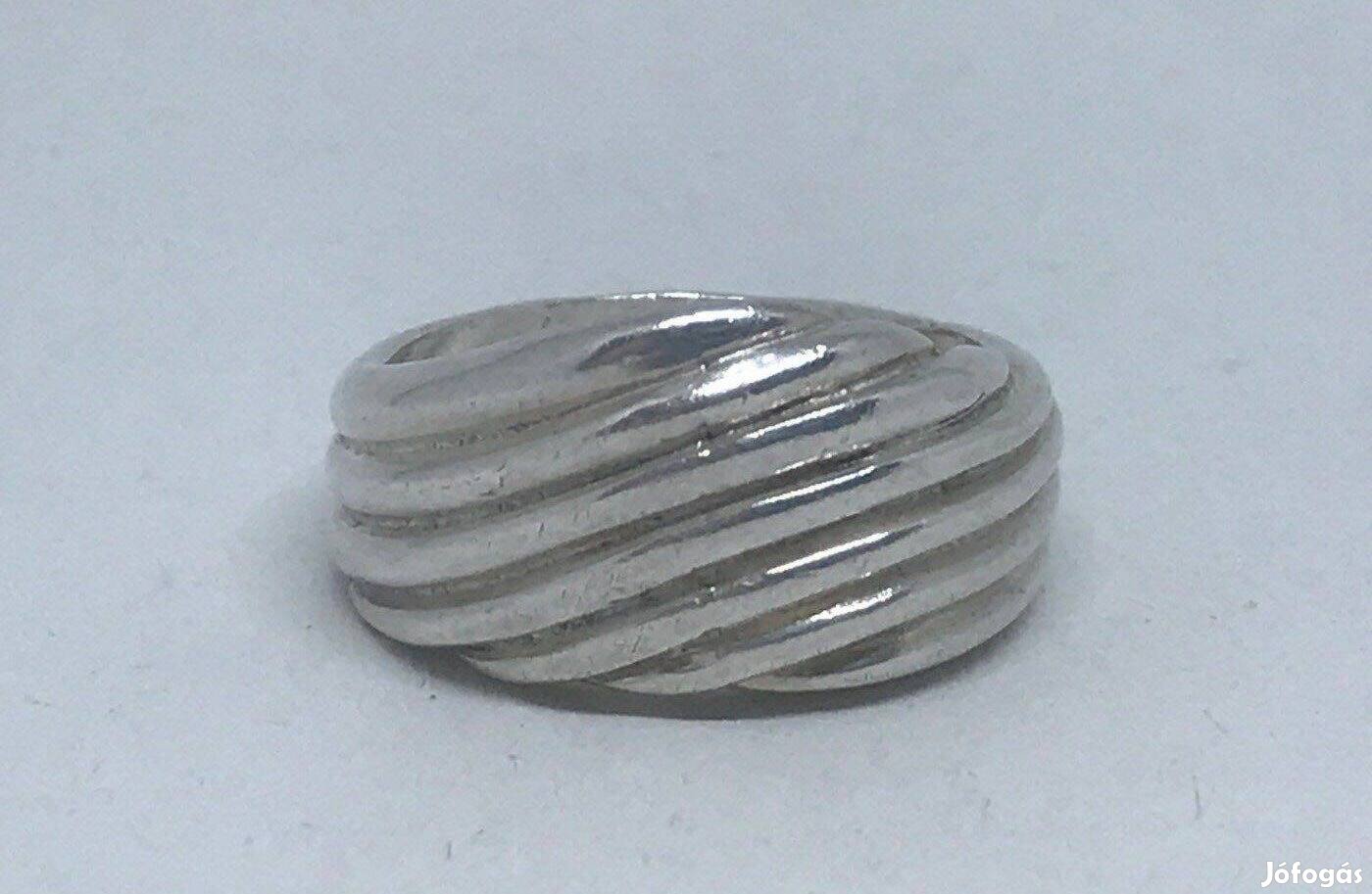 Tömör ezüst gyűrű, vékonyabb ujjra, 16,2 mm