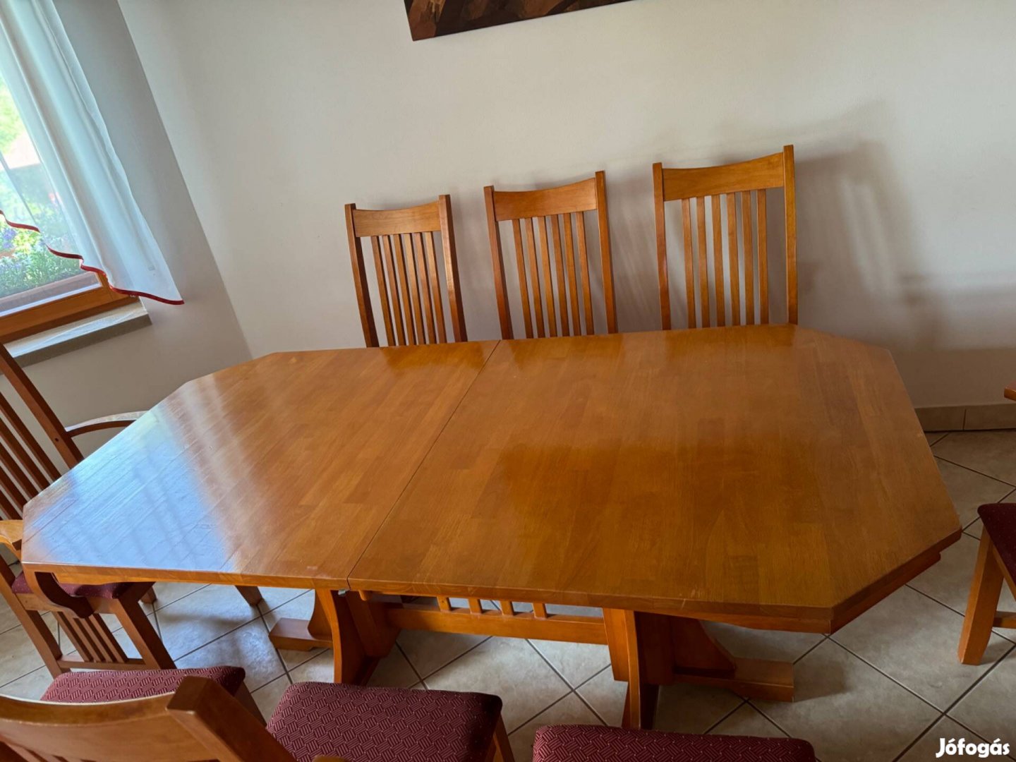 Tömör fa étkező asztal  8 székkel