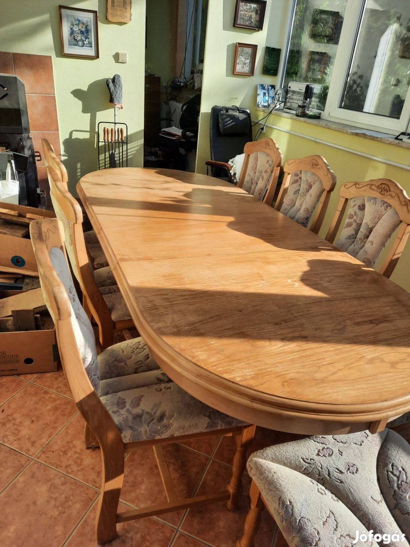 Tömör fa étkező asztal, szék, tálaló