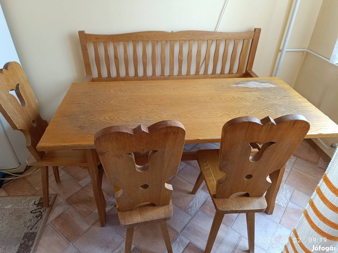 Tömör fa étkező garnitúra eladó.