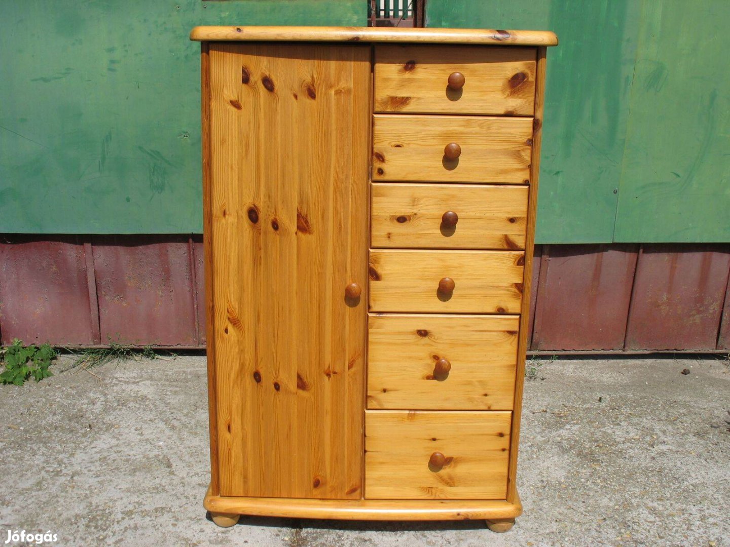 Tömör fenyő 6 fiókos 1 ajtós nagyméretű komód