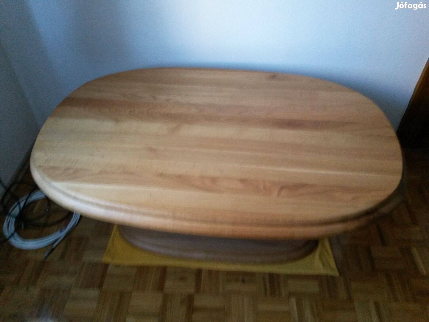 Tömör tölgyfa asztal laveheto talp