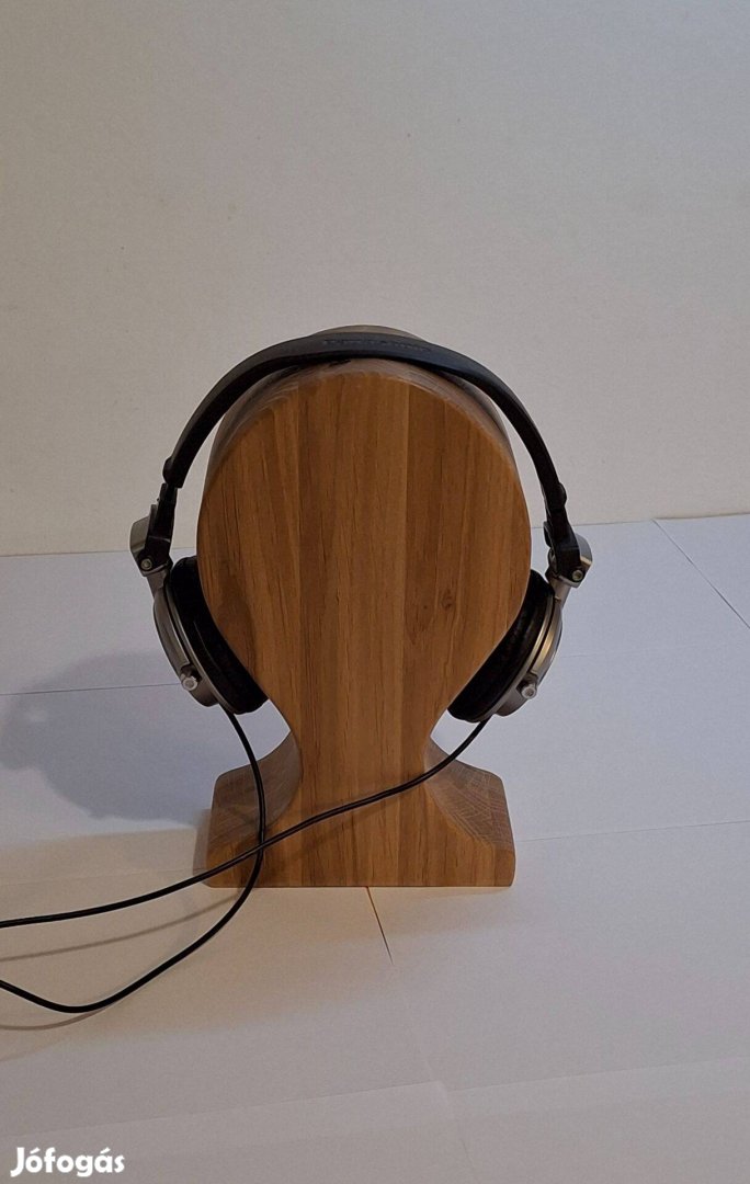 Tömörfa asztali fejhallgató tartó