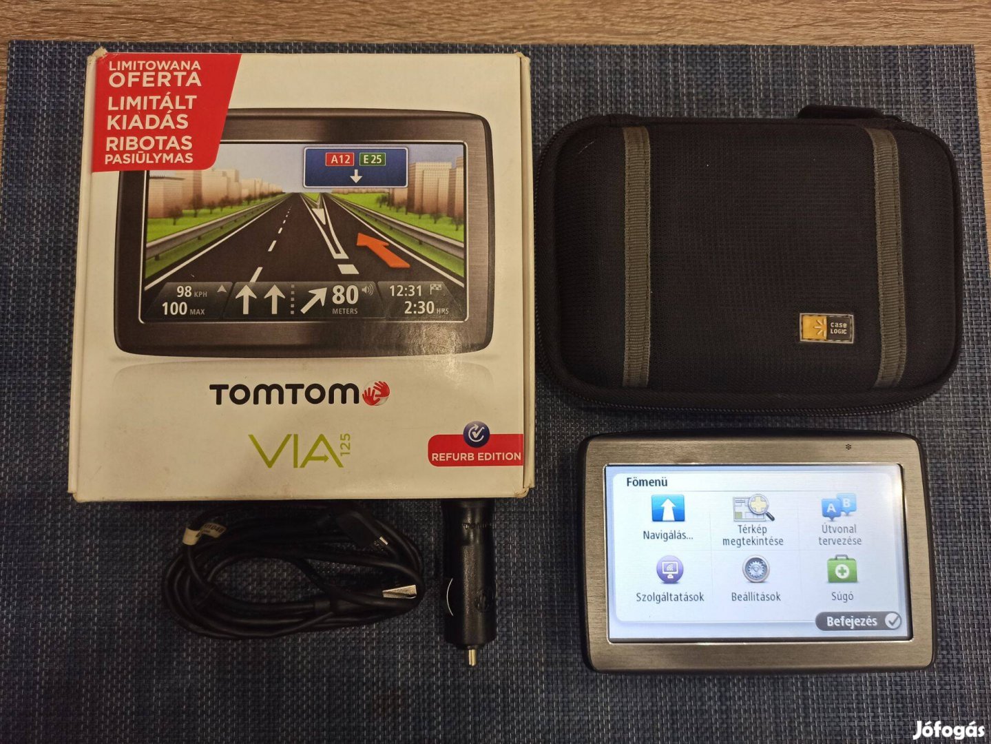 Tomtom 5"-os (Via 125) GPS, dobozában, tokkal eladó