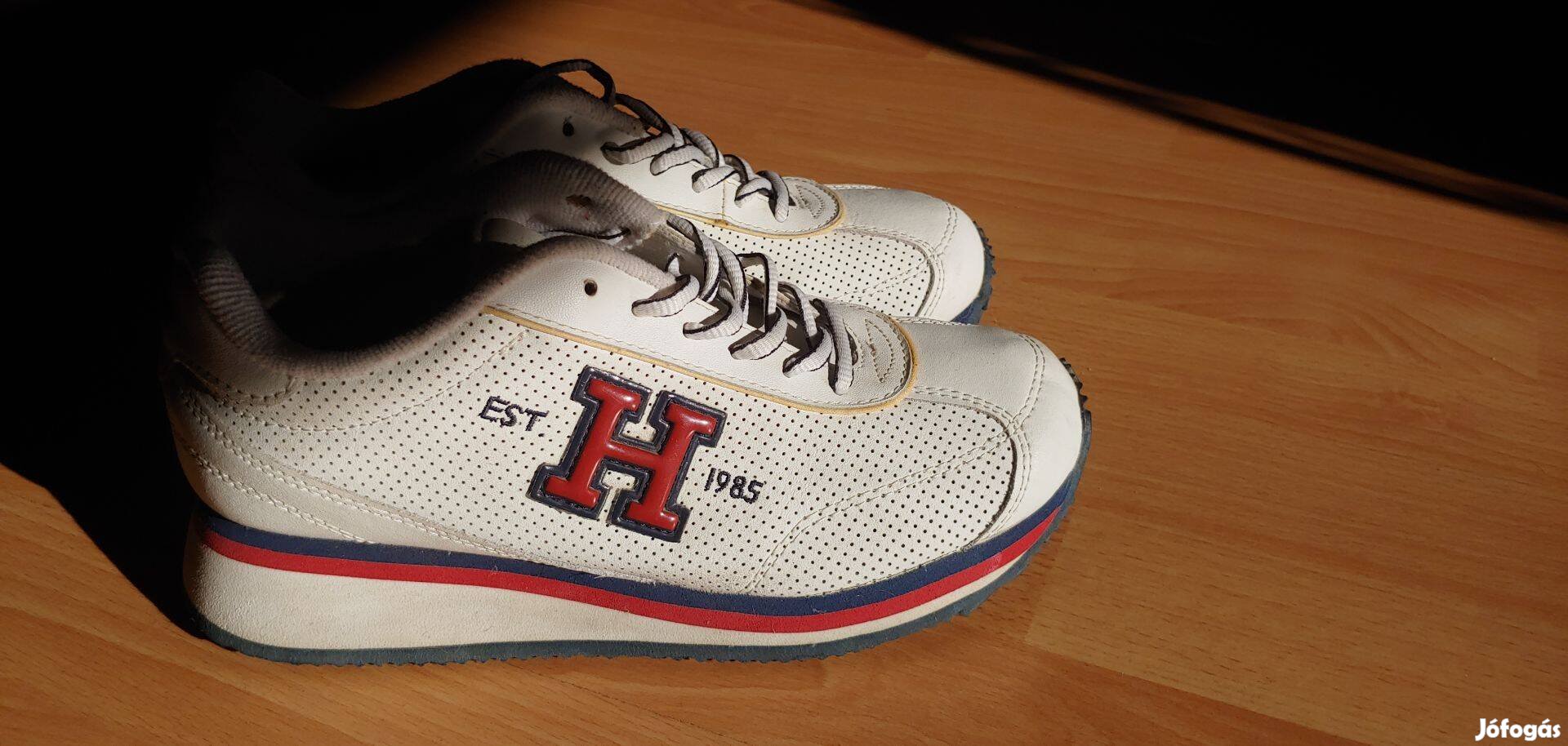 Tomy Hilfiger bőr cipő
