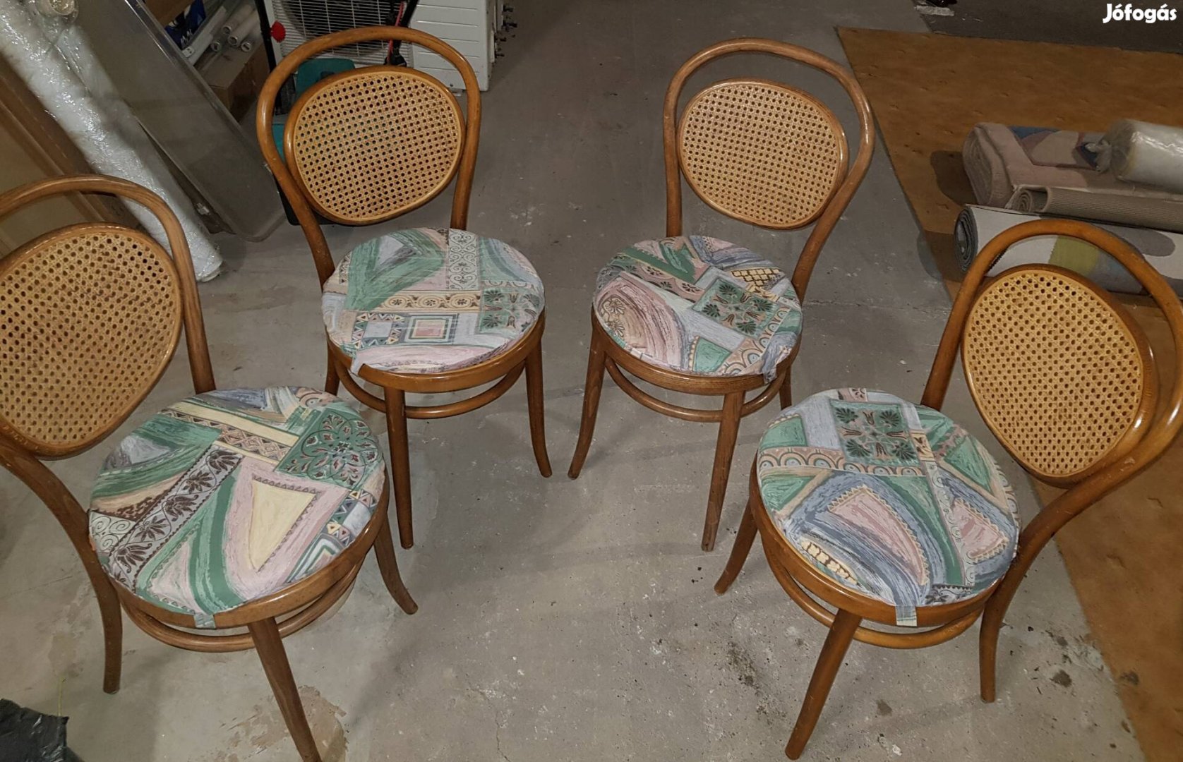 Tonet székek