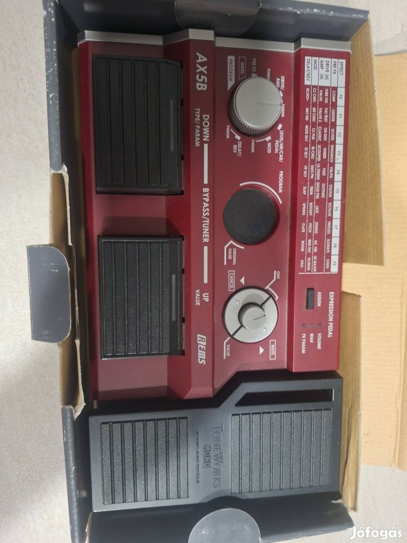 Toneworks AX5B basszusgitár pedál