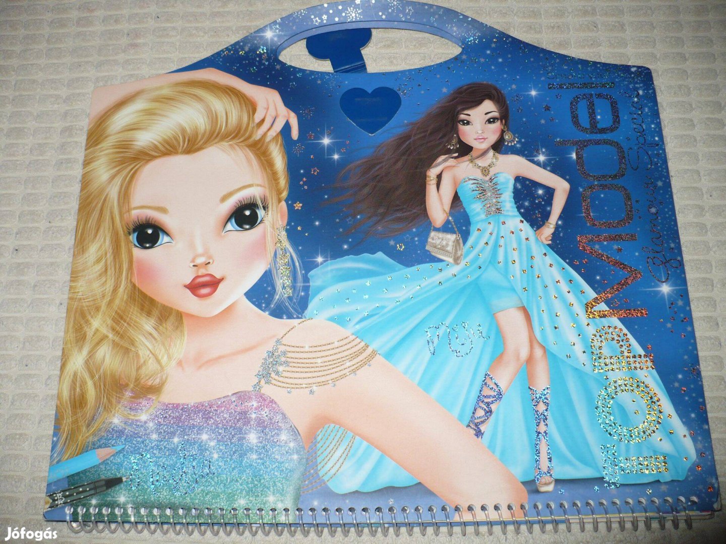 Top Modell - kreatív tervező