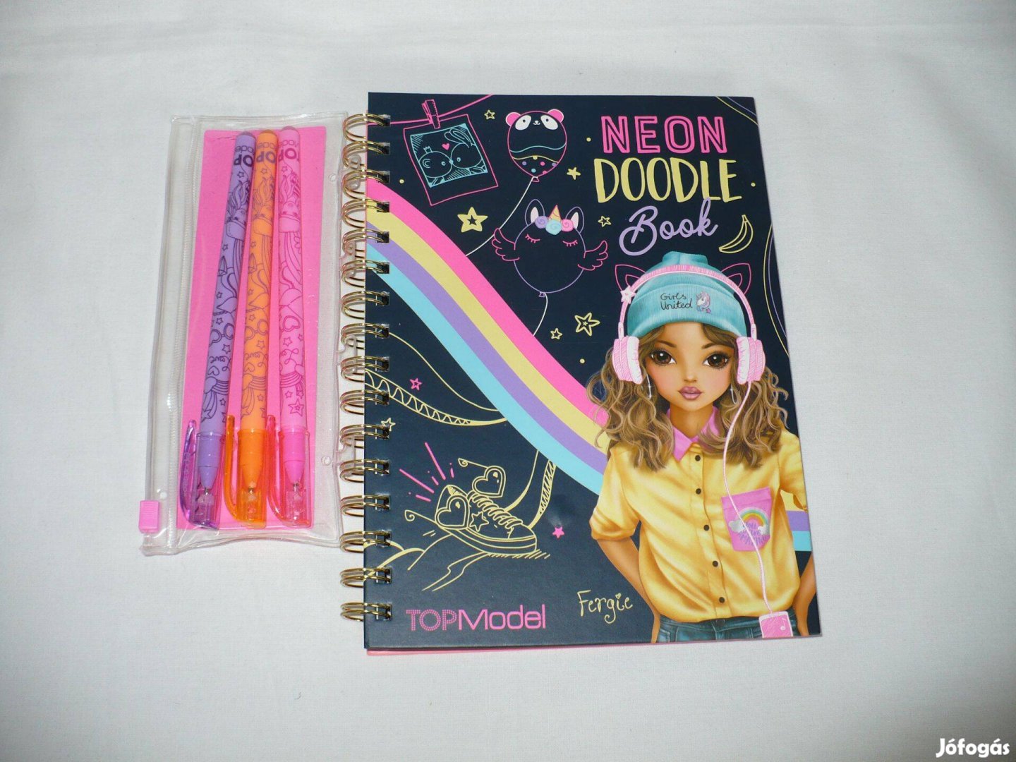 Topmodel Neod Doodle Book