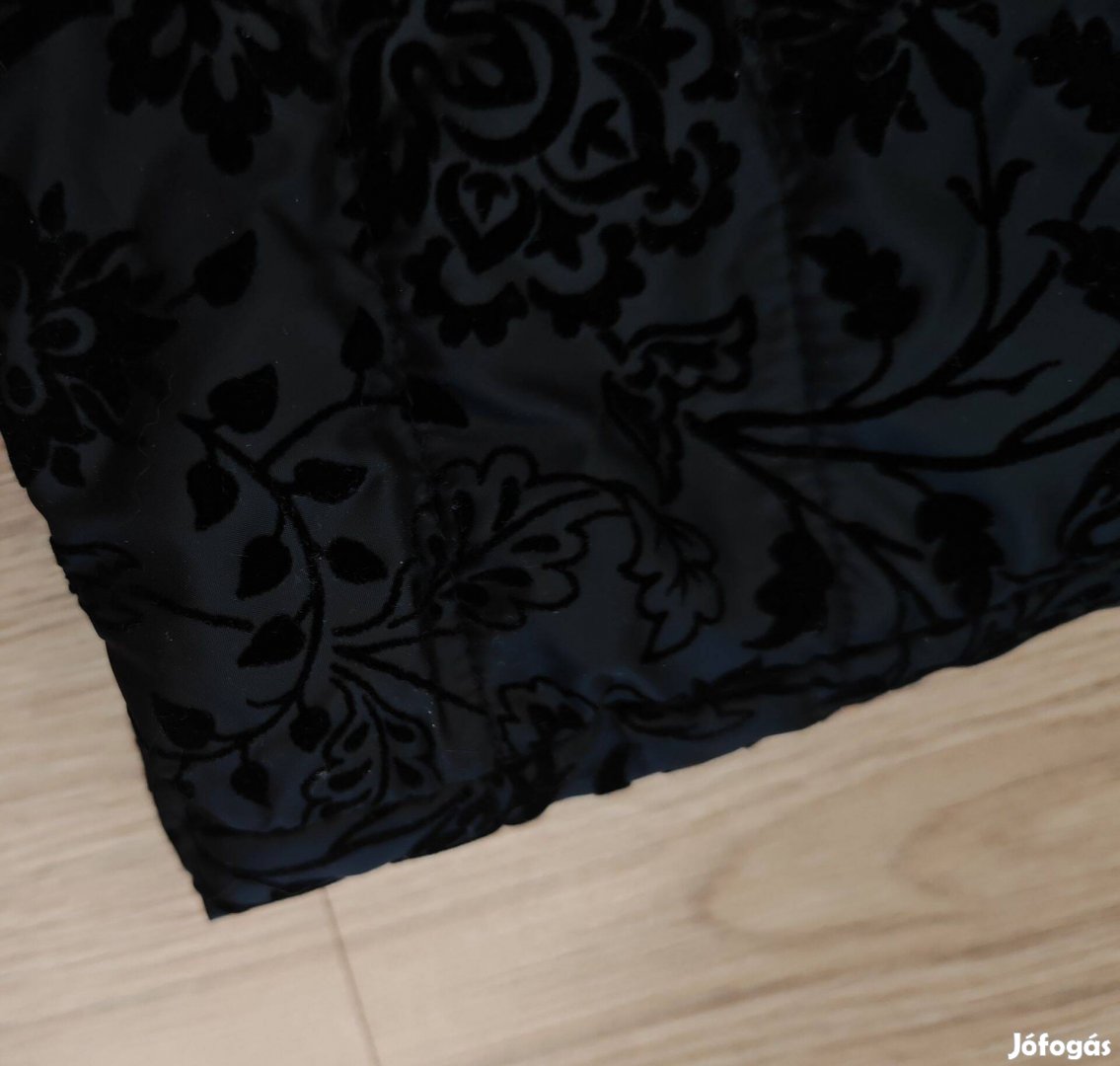 Torelli plüss-virágmotívumos női könnyű kabát 42